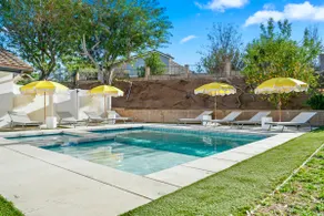 5BR Fun Haven Pool Mini Golf Movie Game room - Image 3