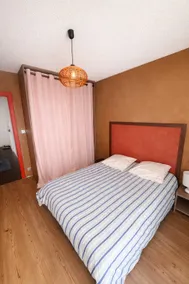 2 Rooms 53 m², Private Numbered Parking in Residence - Image 2
