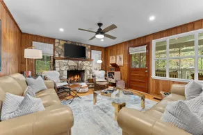 Katie’s Cottage by the lake, Beautiful views - Image 3