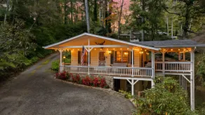 Katie’s Cottage by the lake, Beautiful views - Image 2