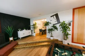 Delightful Retreat House/7 miles to beach downtown - Image 2