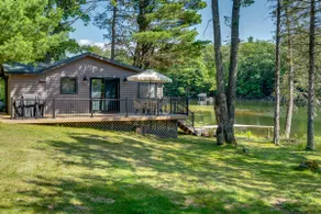 Lake Cabin w/Arcade, multi-level deck, kayaks - Image 3