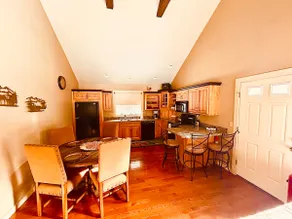 Ski House Getaway - Image 2