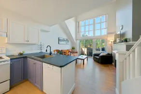 Trendy Loft - 317 - Image 3