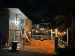 Modern Jíbara Getaway: Tradition and Comfort, King - Image 4