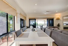 Le Reve Wake up to sunrises and tropical breezes - Image 4