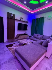 Spacious, cozy 4 bedroom apartment, terrace with city view - Image 3