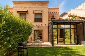 Luxury Garden Oasis – Poolside Escape in Marrakech - Image 3