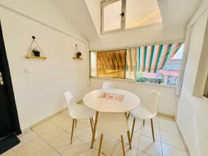 Charming and comfortable apartment with nice terrace - Image 5