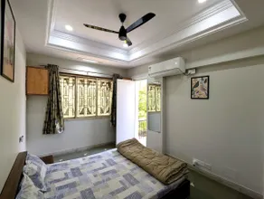 Spacious 4BHK At Prime Spot - Woodcrest Bungalow - Image 4