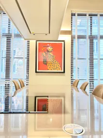 Luxury on Rue Haute - Image 5