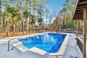 Private Pool House, King Bed, Air Hockey, Foosball - Image 4