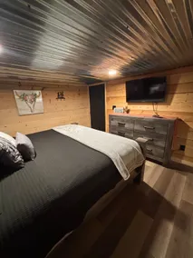 Bunk House, King Bed - Image 2