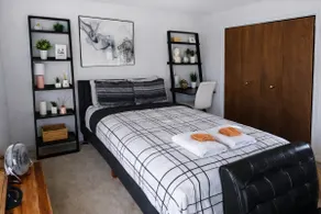 Chic Tacoma Loft- The Urban Nest - Tacoma PNW - Image 4
