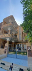 stone palace - Image 4