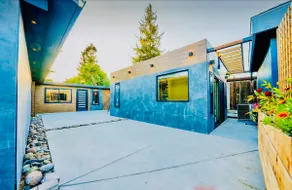 A Beautiful & Modern Guest House - Image 2