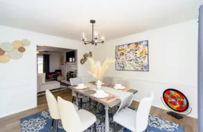 Roswell home.Office Space •Parking •Medium Rent - Image 4