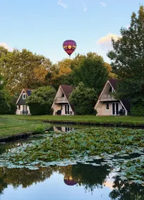 Luxury waterfront cottage | Wood-burning stove | 6 people - Image 2