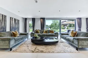Joy Lane Mansion, Luxe Stay, Poolside Fun & Comfort - Image 2