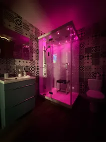 The Starry Escape - Jacuzzi Sauna Hammam - Image 4