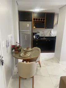 Entire impeccable air-conditioned space, 2 Garages - Image 2