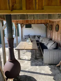 Comfortable house with fireplace & fenced garden - Image 5