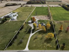 The Family Farmhouse | Big groups, Big comfort - Image 2