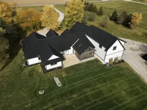 The Family Farmhouse | Big groups, Big comfort - Image 3
