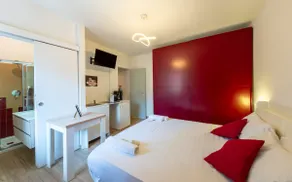 120smq-3 rooms-2 bathrooms-Private parking - Image 2