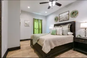 Concho Haven • 2BR/2.5BA - Image 4