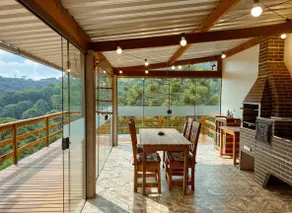 House with a view close to the center - Image 4