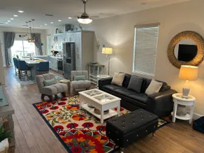 Ocean Breeze Retreat - Image 2