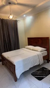 Cozy 3 bedroom in town,parking,Wi-fi,0722880416 - Image 3