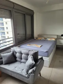 14th floor - Garage - 50” TV - A/C & heating - No extra fee - Image 2