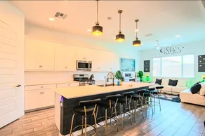 3BR|Near Airport|Scottsdale|Downtown|See Reviews! - Image 5
