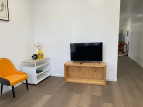 condo unit 1 in central Oakland - Image 5