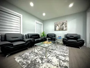 “Jassi’s Villa in Windsor” Private Entire Home - Image 3