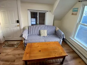 A bedroom balcony to the Ocean.  7 min walk to the beach - Image 2