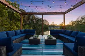 Custom Built Lake House - Image 2