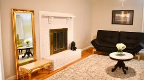 Bright and Cozy Retreat - Image 4