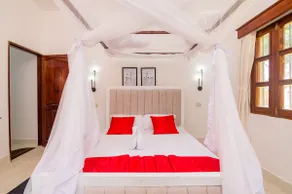 Couzy Luxurious Malindi Town One bedroom Appartment - Image 4