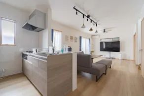Entire Home for 8, Mt. Fuji View, 2 Parking - Image 3