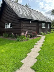 Dog & Family Friendly Private Cottage in Orleton - Image 3