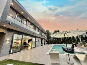 MYAN VILLA in the center of Ha Long - Image 2