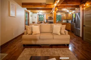 3 BR 2 Bath Sleeps 8, Cozy, Secluded - Image 5