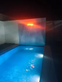 spectacular villa with a separate pool - Image 4