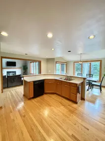 Grafton Getaway – Spacious Side-by-Side w/Fire Pit - Image 5