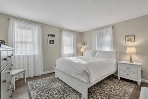 Family-Friendly Home Near Beach with Fenced Yard - Image 4