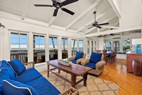 Hale Moana – Oceanfront Luxury Retreat - Image 3