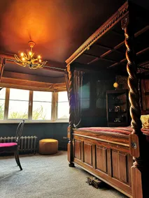 Wizards Retreat - 8 Mins to Warner Bros Studio! - Image 2